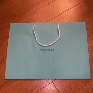 Tiffany & Co. paper shopper / gift bag